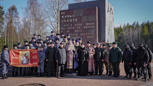 Фотография: Молитвенное стояние в Санкт-Петербурге